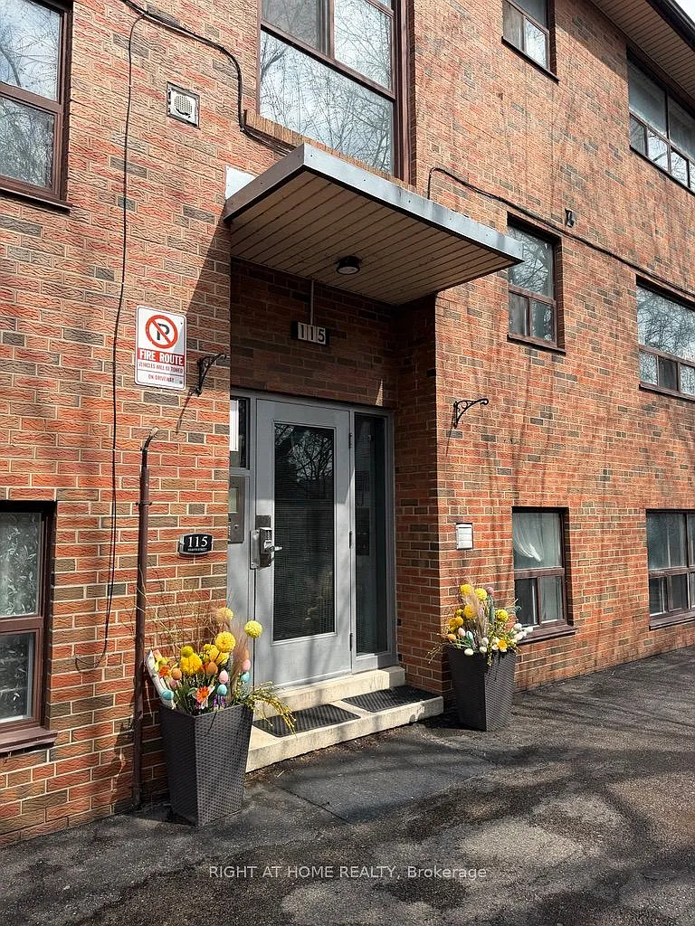 1 bed, $1,699 — Photo 1