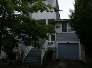 6724 34th Pl S, Seattle, WA 98118