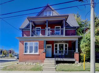 94 Scott St, Kitchener, ON N2H 2R5
