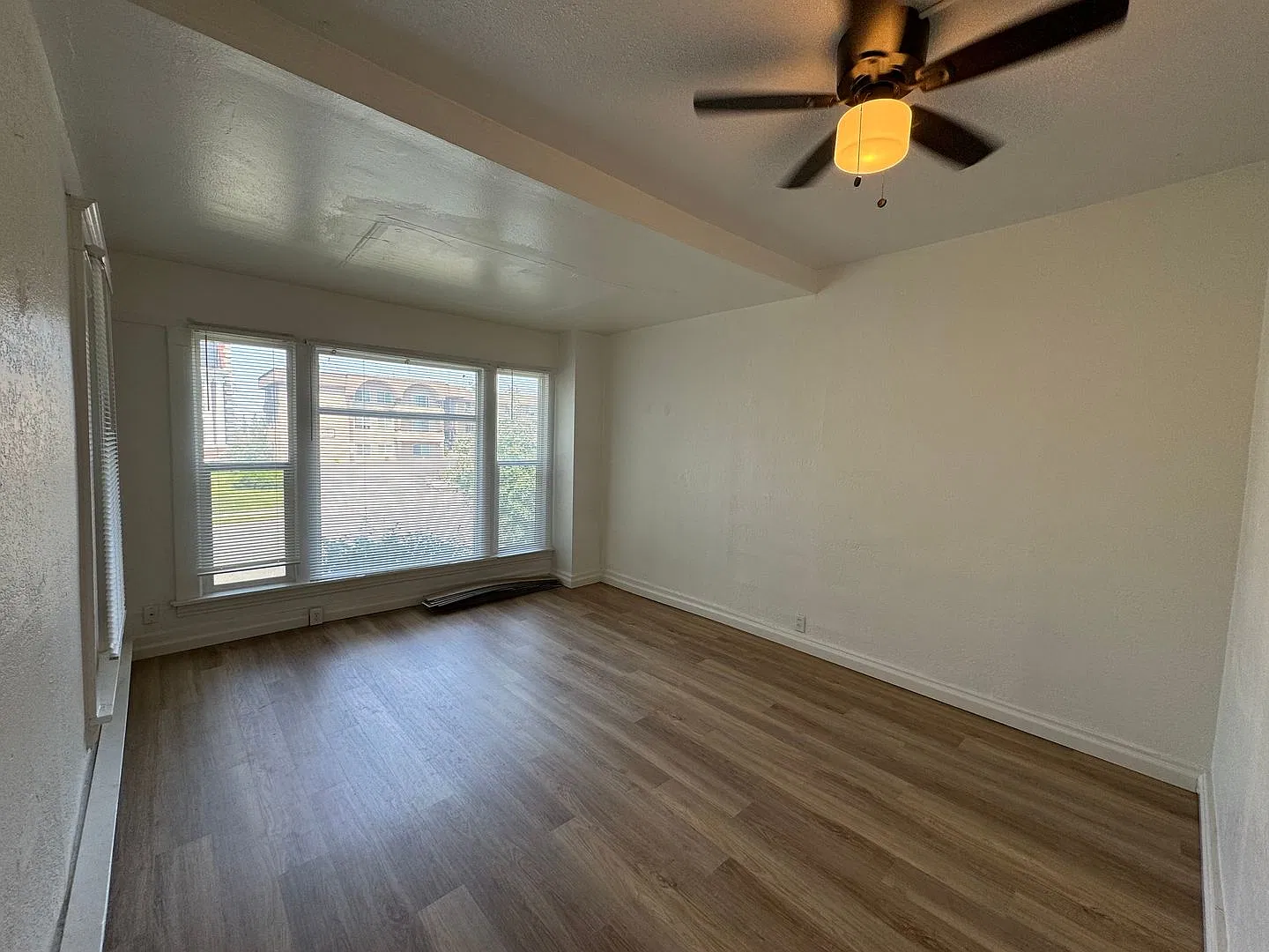 Adams Apartments — Photo 2