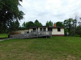 73058 34th Ave, Covert, MI 49043