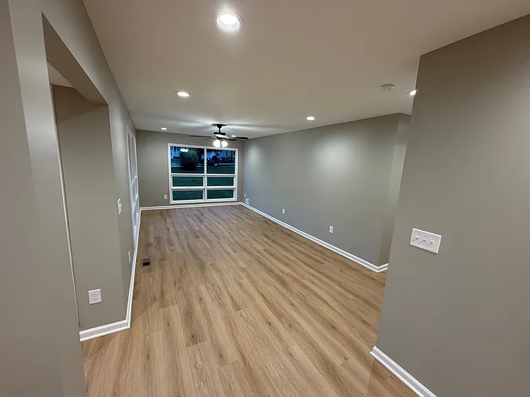 1175 Barnes Mill Rd — Photo 4