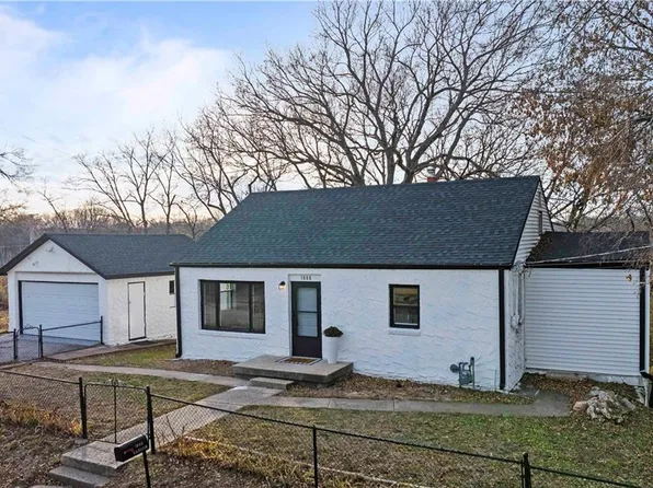 1888 S Pyle St, Kansas City, KS 66103