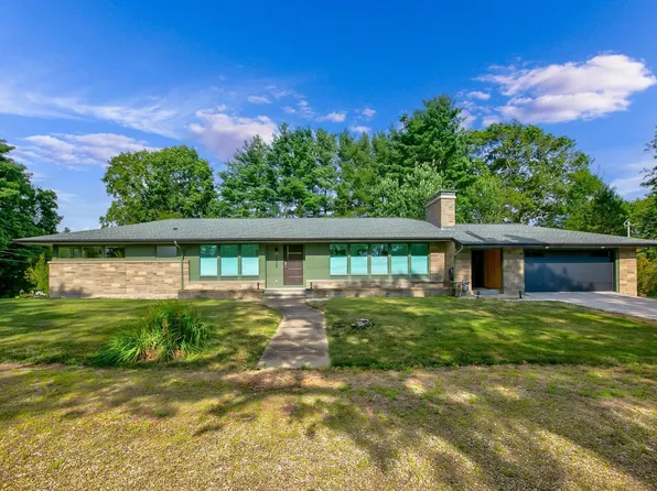 1239 Union Street, Manchester, NH 03104