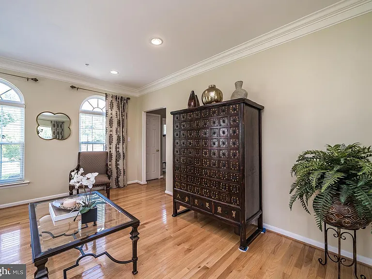 1401 Windjammer Ct — Photo 17