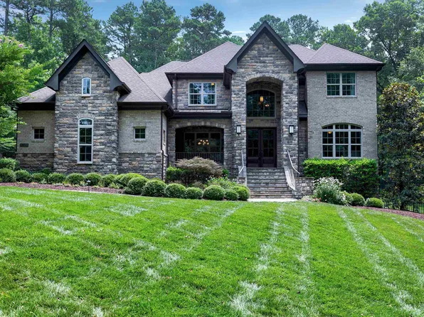 6100 Valencia Ct, Raleigh, NC 27614