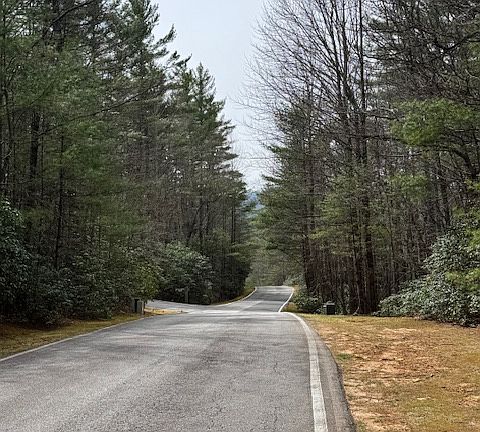 4th image of 72 Big Pine Road