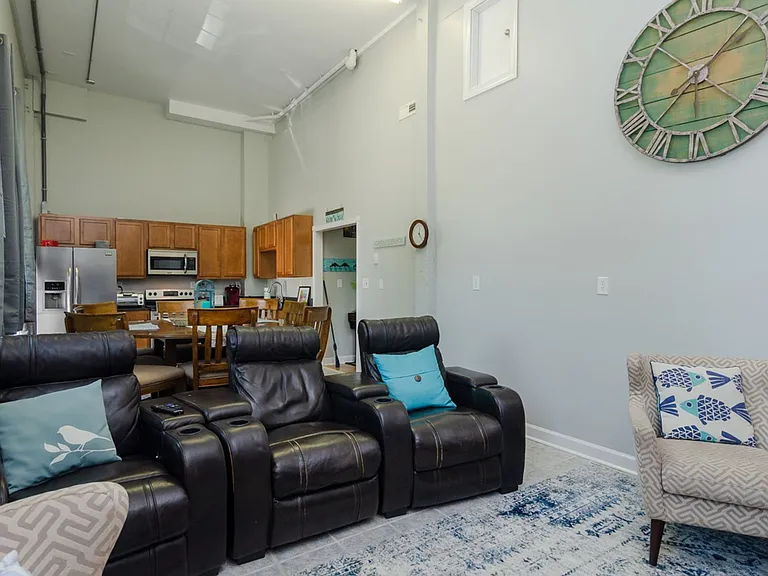 102 Moorefield Dr — Photo 24