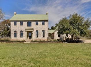 105 Spanish Oak Trl, Dripping Springs, TX 78620