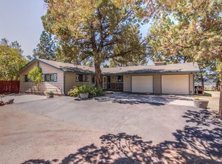 61175 Larsen Rd, Bend, OR 97702