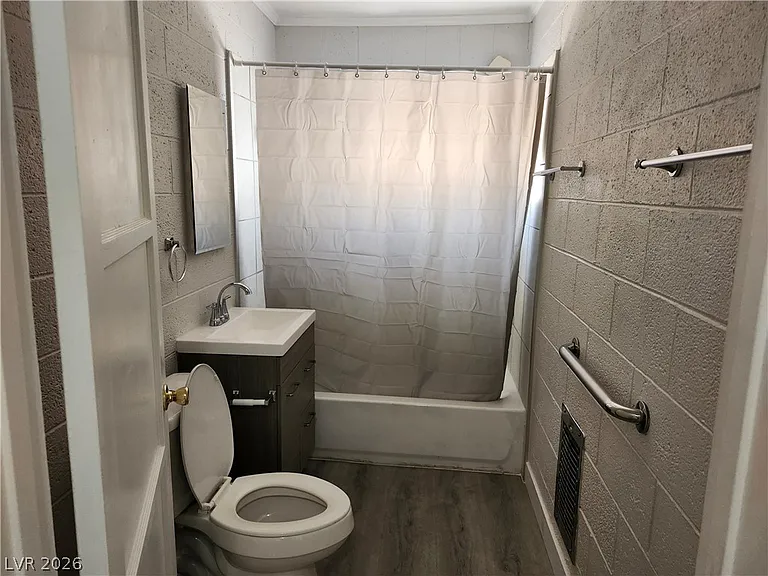 4624 Evergreen Pl — Photo 17