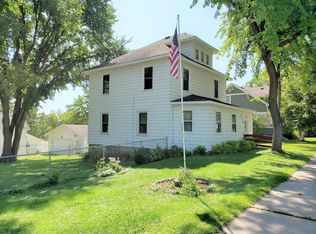 320 North Broadway, Fergus Falls, MN 56537