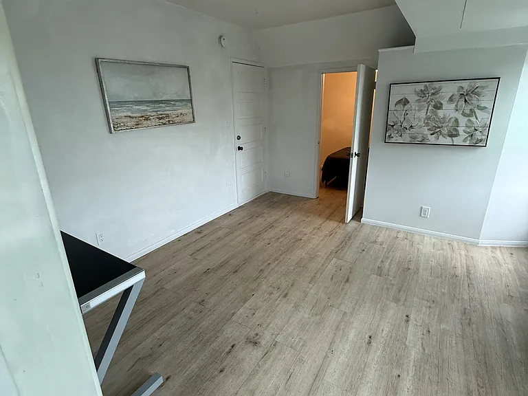 2247 Brant St #2 — Photo 11