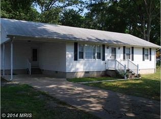 237 7th St, Colonial Beach, VA 22443