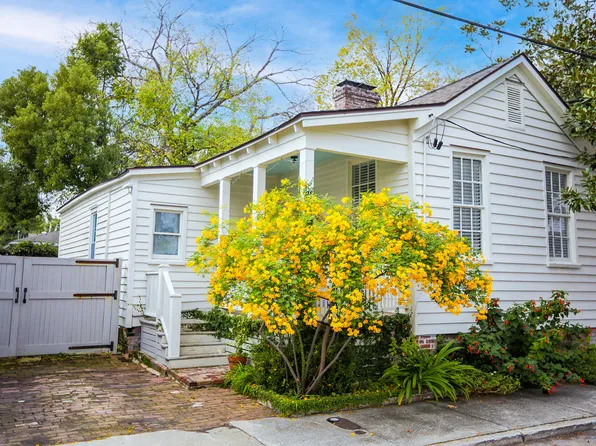 11 Dewey St, Charleston, SC 29403