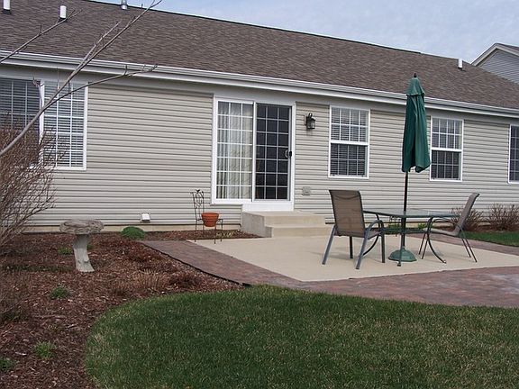 2nd image of 6332 Cork Ln