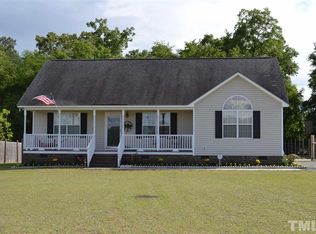 194 Parrish Farm Ln, Benson, NC 27504