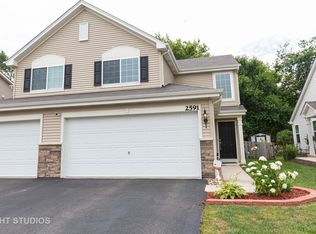 2591 Hearthstone Dr, Hampshire, IL 60140