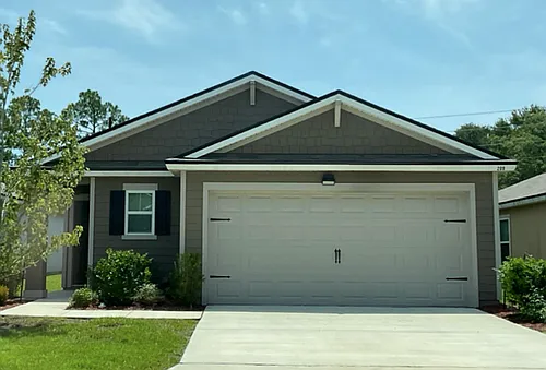 209 Teakwood Dr Photo 1