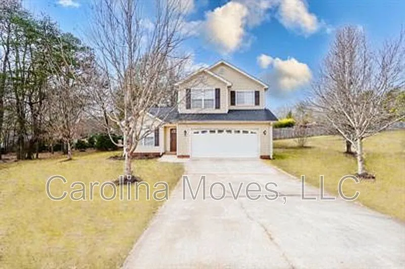 3 bed, 2.5 bath, 1700 sqft, $1,700 — Photo 1