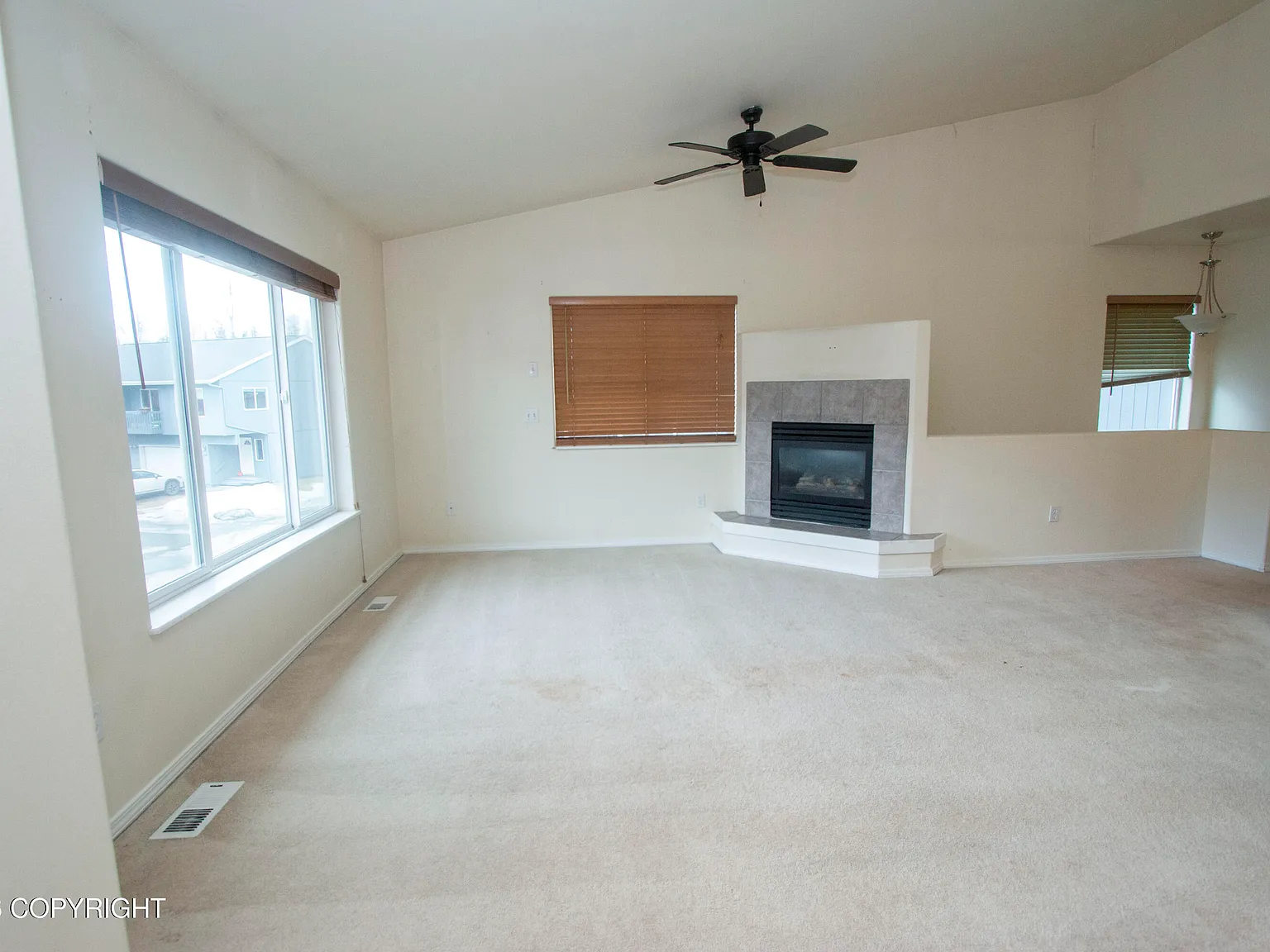 3 bed, 2.0 bath, 1532 sqft, $2,450 — Photo 3