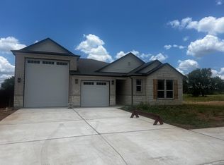 225 Firethorn Rd, Marble Falls, TX 78654