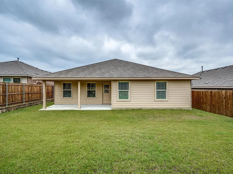 4100 Alberta Ln — Photo 6