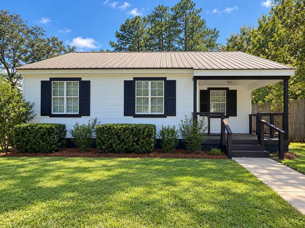 1337 John St, Prentiss, MS 39474