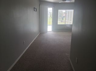 18125 Kara Ct, Tampa, FL 33647