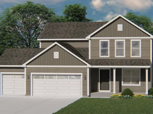 817 Diamond CIRCLE, Saukville, WI 53080