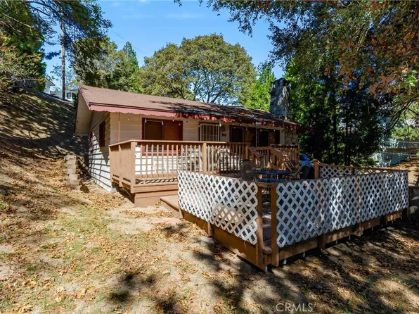 459 Delle Dr, Crestline, CA 92325