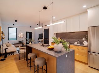 182 Tremont St #2, Somerville, MA 02143