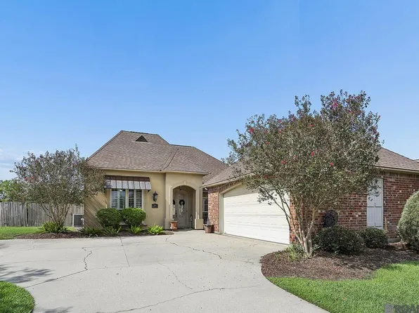 2061 Cypress Cove Ave, Zachary, LA 70791