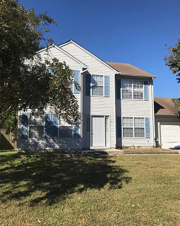 1st image of 815 Wilderness Way