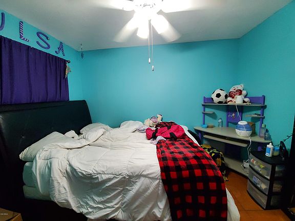 5th image of 8826 W Townley Ave