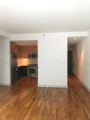 Rented by Dream Space Realty | media 28