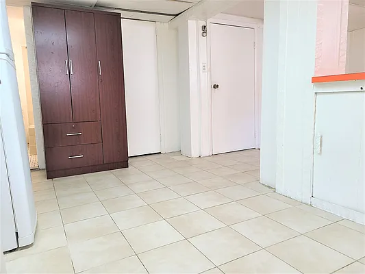 Rented by Virtual Real Estate | media 7