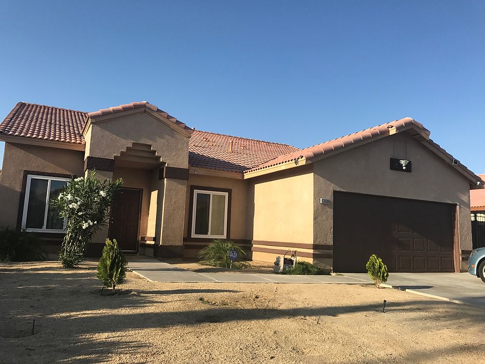 1st image of 83630 Sacramento Ave