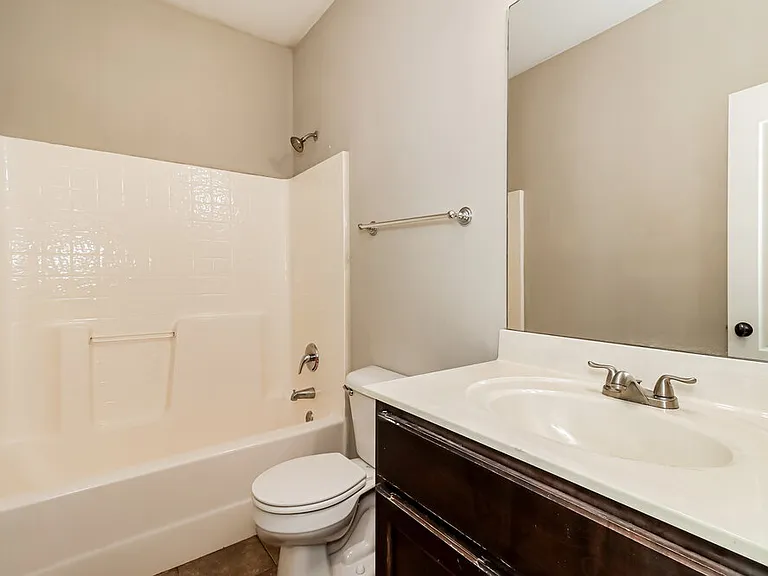 49 Celtic Ct — Photo 12