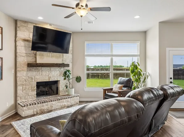2509 Hollon Dr, Caddo Mills, TX 75135