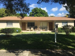 137 NE Sapphire St, Boca Raton, FL 33432