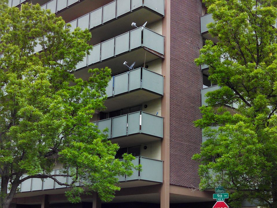 1st image of 909 N Lafayette St APT 904