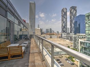 29 Queens Quay E #PENTHOUSE 1209, Toronto, ON