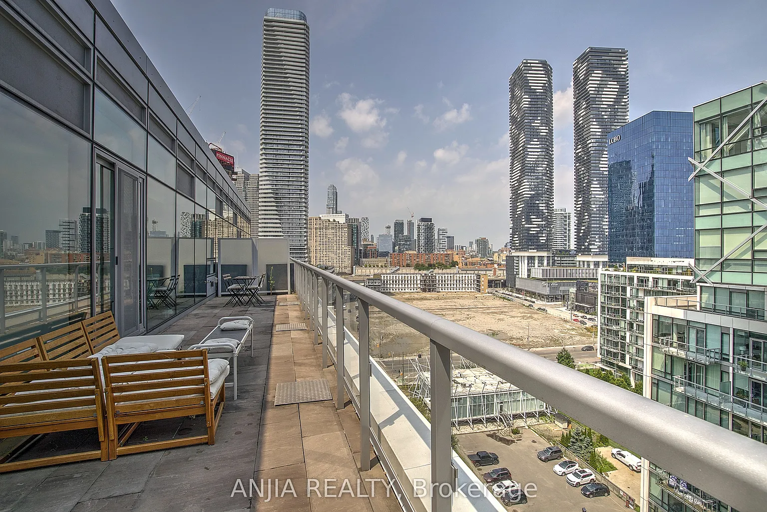 29 Queens Quay E #Penthouse 1209 photo 1