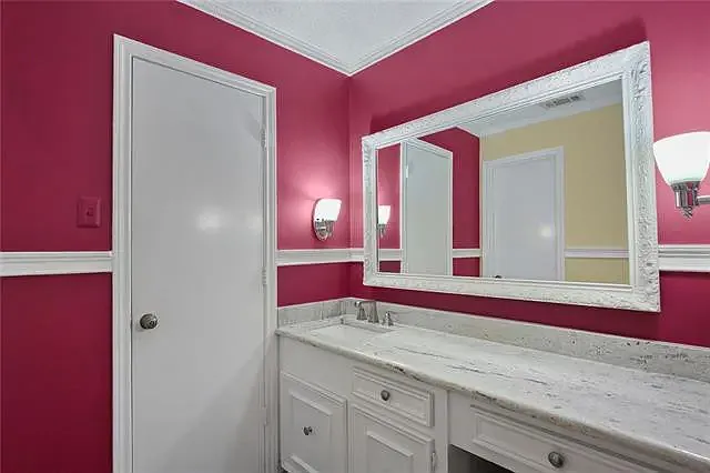 2403 Blue Cypress Dr — Photo 19