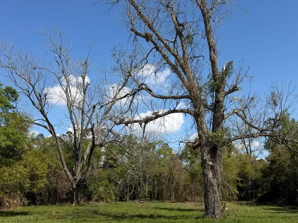 2540 James Rd, Valdosta, GA 31601