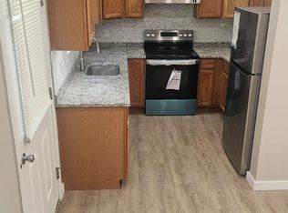 134 Ivy Ct, Groton, CT 06340