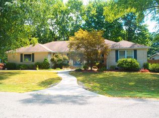 11267 N Beverly St, Robinson, IL 62454