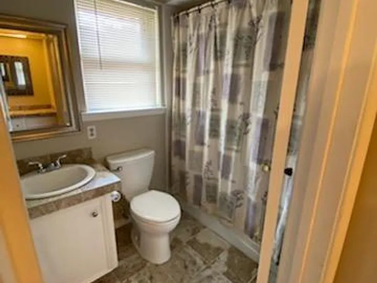 7640 Dentcrest Dr — Photo 12