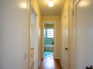 Fabulous Nob Hill 1Bdr Corner Apartment in Courtyard Building!, Portland, OR 97210